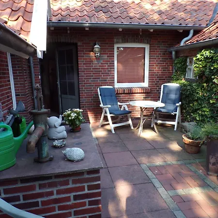 Anneliese Eg Mit Terrasse Apartment