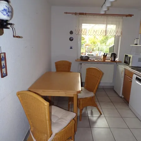 Apartment Anneliese Eg Mit Terrasse Niederdorla